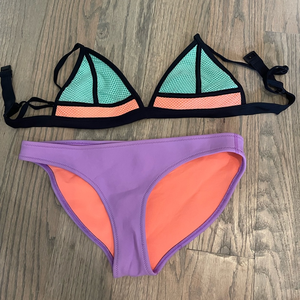 Triangl Bikini